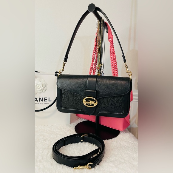 Coach Black Leather Shoulder Bag - Picture 2 of 10